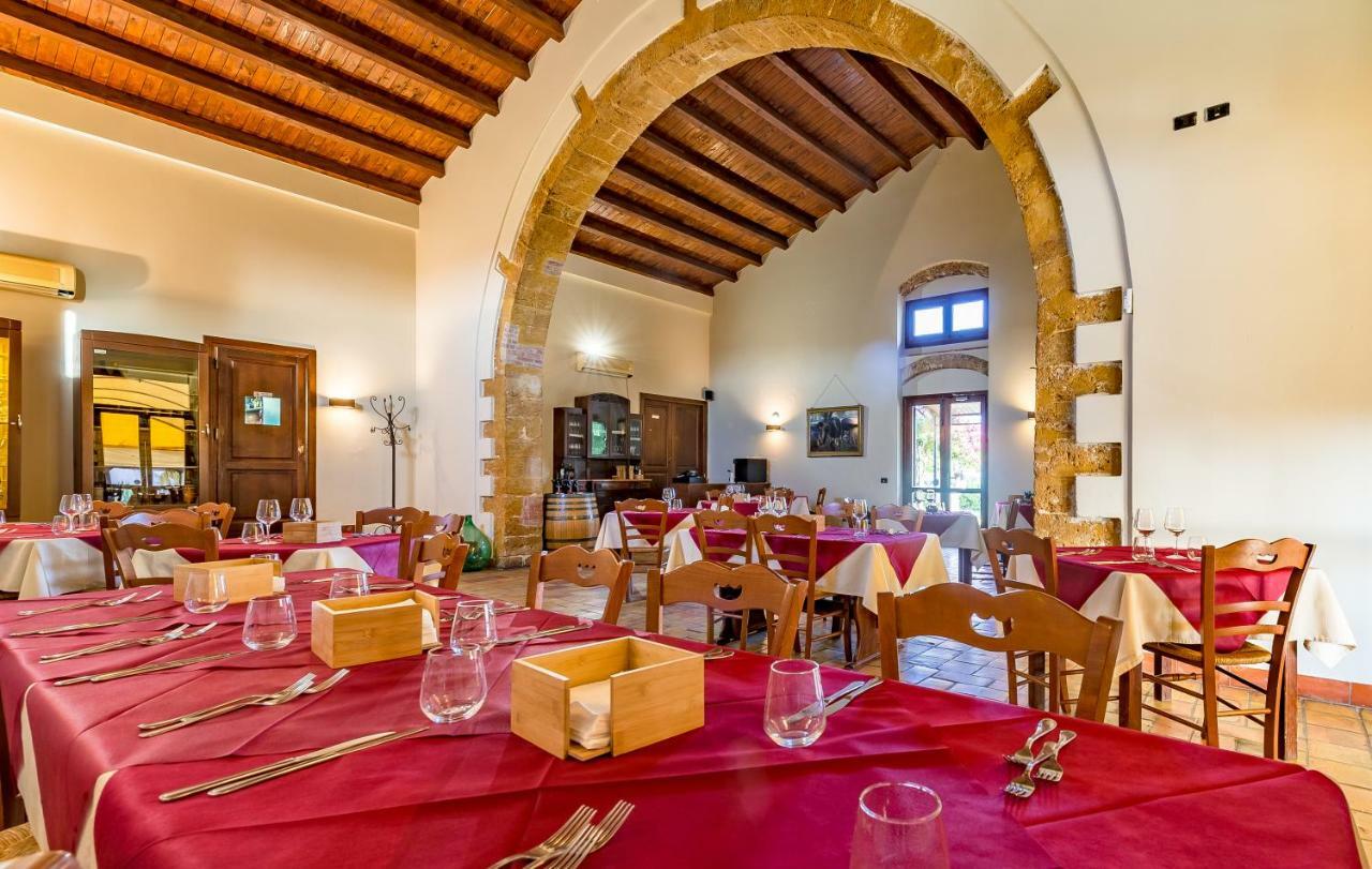 Agriturismo Tenuta Stoccatello Menfi Exteriör bild